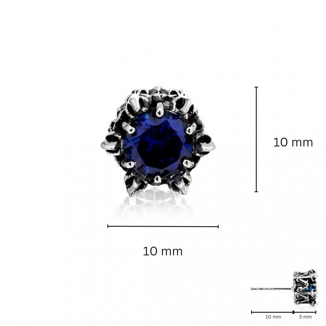 ake ake Crown Of Aphrodite Earring Stud - Royal Blue  ต่างหูเงินแท้ 925 แฮนด์เมดแบบปักก้าน แกะมือลายมงกุฏตรีศูล ฝังพลอยคริสตัลสีน้ำเงิน **จำหน่ายเป็นชิ้น/ข้าง